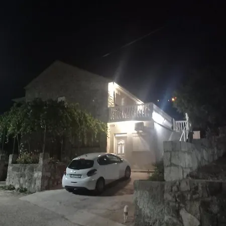 Jovanluka Apartment *